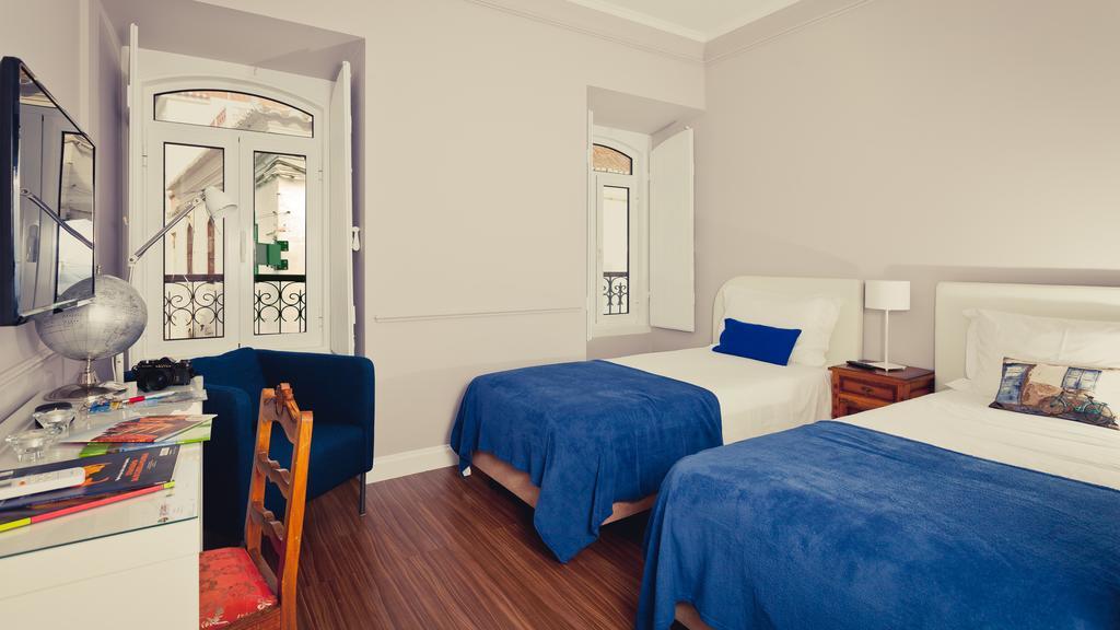 Bartholomeu Guesthouse เซาบาร์โตโลเมว จิ เมสซิเนส ห้อง รูปภาพ