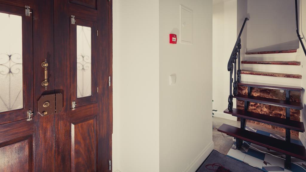 Bartholomeu Guesthouse เซาบาร์โตโลเมว จิ เมสซิเนส ภายนอก รูปภาพ